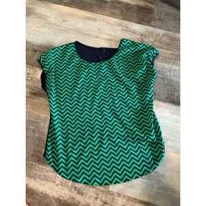 Espresso Womens 1X Green Navy Blue Chevron Zig Zag Short Sleeve Scoop Neck Top